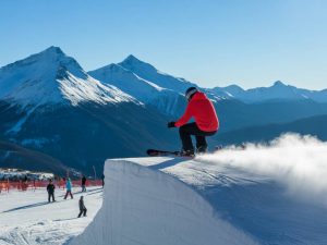 Snowpark Serre Chevalier : sensations fortes pour riders débutants et experts